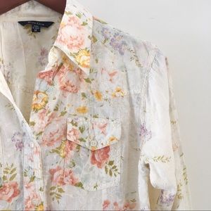 True Grit Floral Button Down Shirt | Size Medium